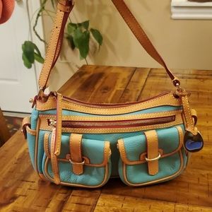 Vintage Dooney and Bourke purse.